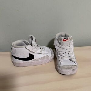 Nike Toddler White and Black Blazers